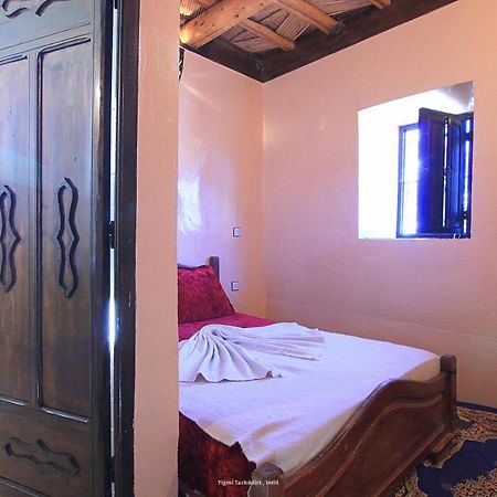 Tigmi Tachddirt Hotel Tacheddirt Bagian luar foto