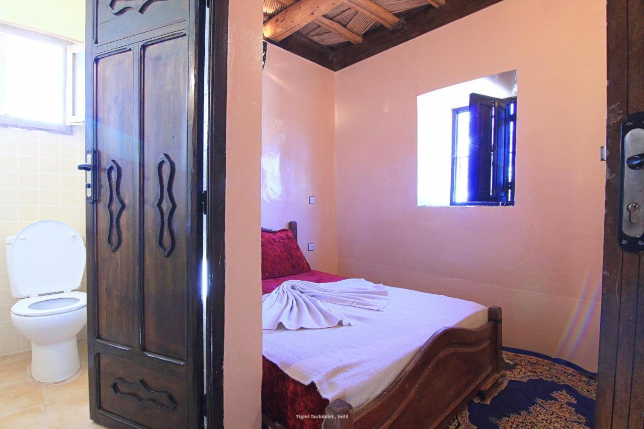 Tigmi Tachddirt Hotel Tacheddirt Bagian luar foto