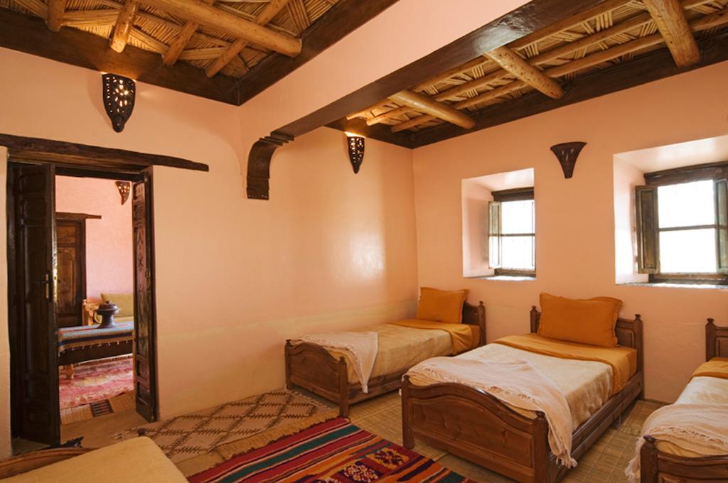 Tigmi Tachddirt Hotel Tacheddirt Ruang foto